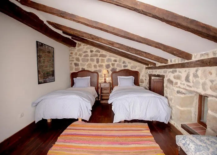 Prázdninový dům Gatehouse Of The Palacio De Hualle Near Comillas